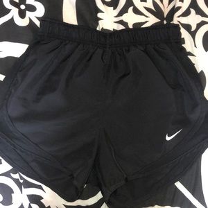 Nike Dri-Fit Shorts - XS